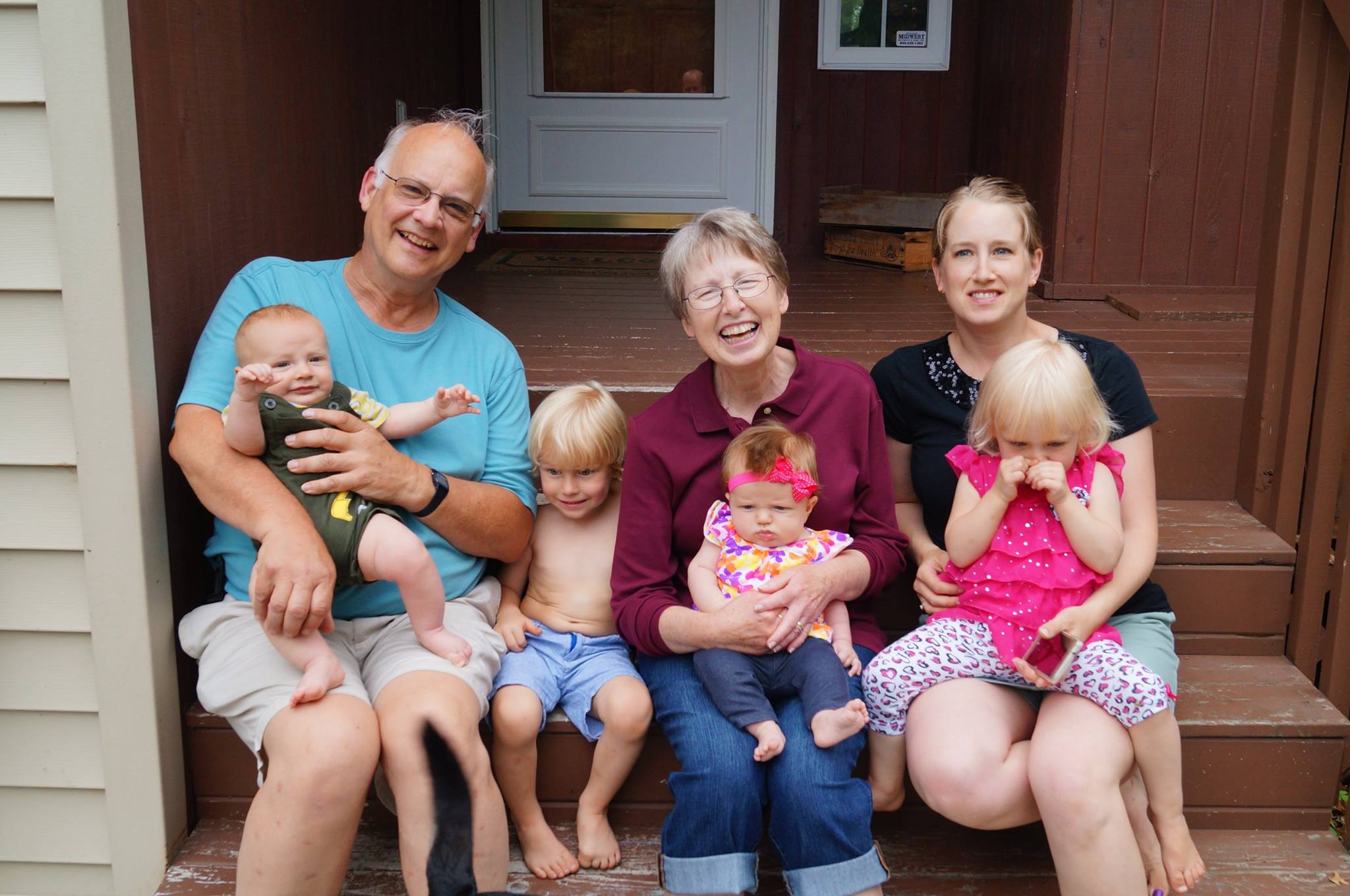 12671925_1076101379086850_7950516872209206284_o