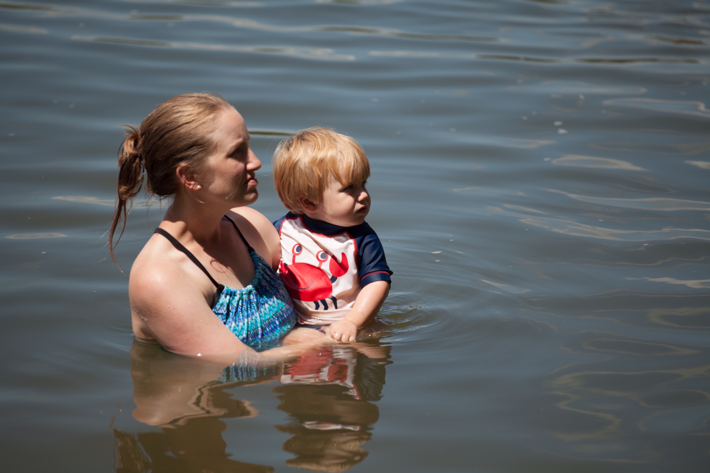 AFB4DBA9-F39B-414E-9D2D-998C41637BFE