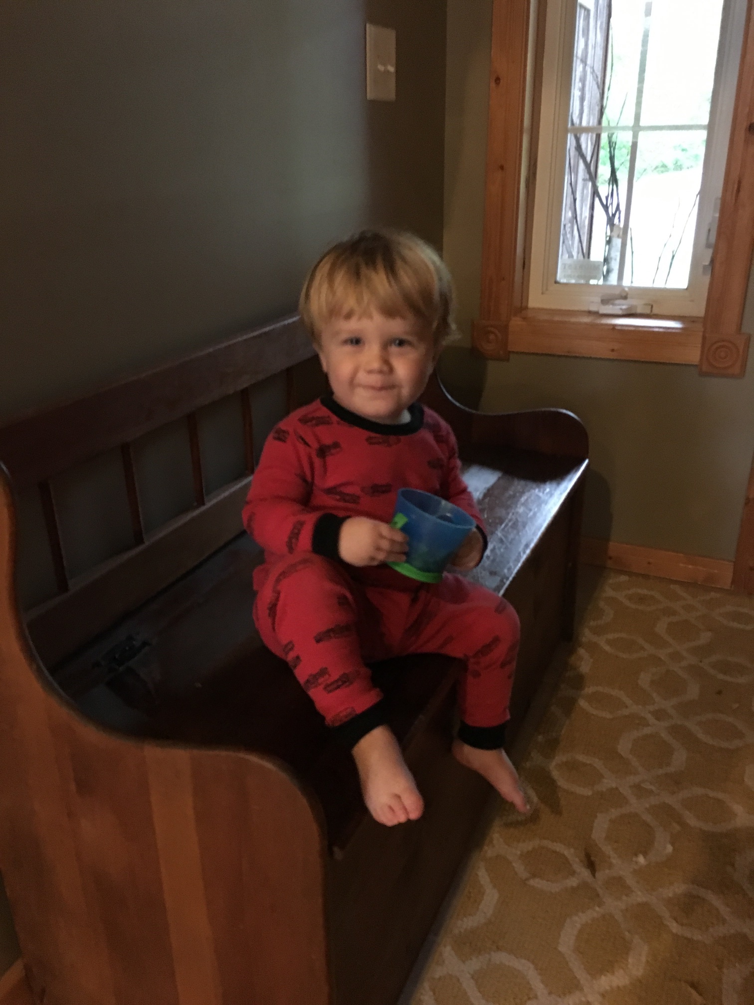 F79A5AC4-B846-41F7-85FF-1B5D9EC8FB17